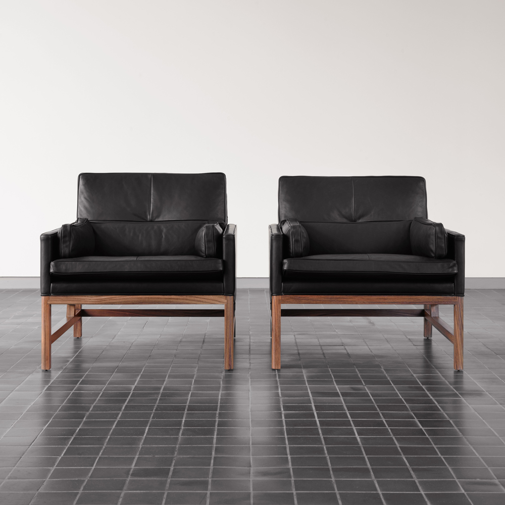 CB-50 Lounge