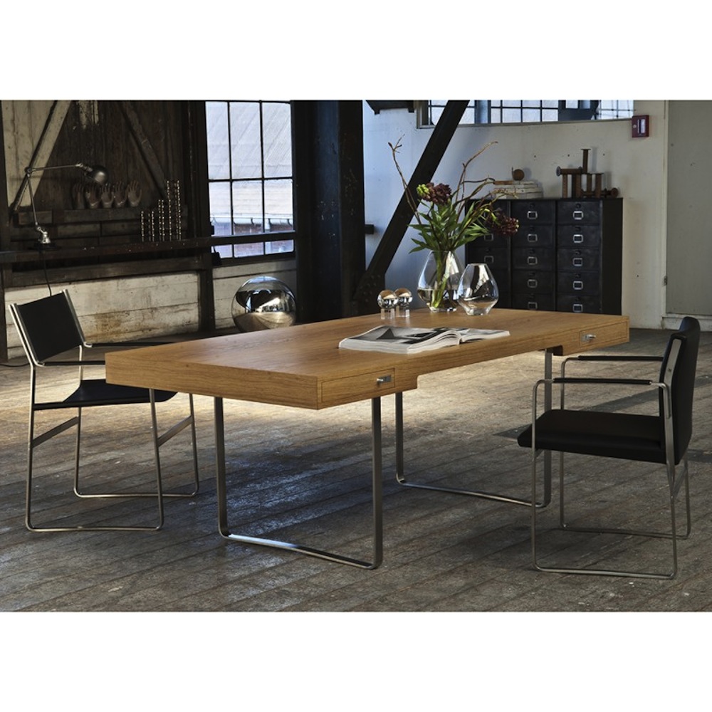 CH110 Desk