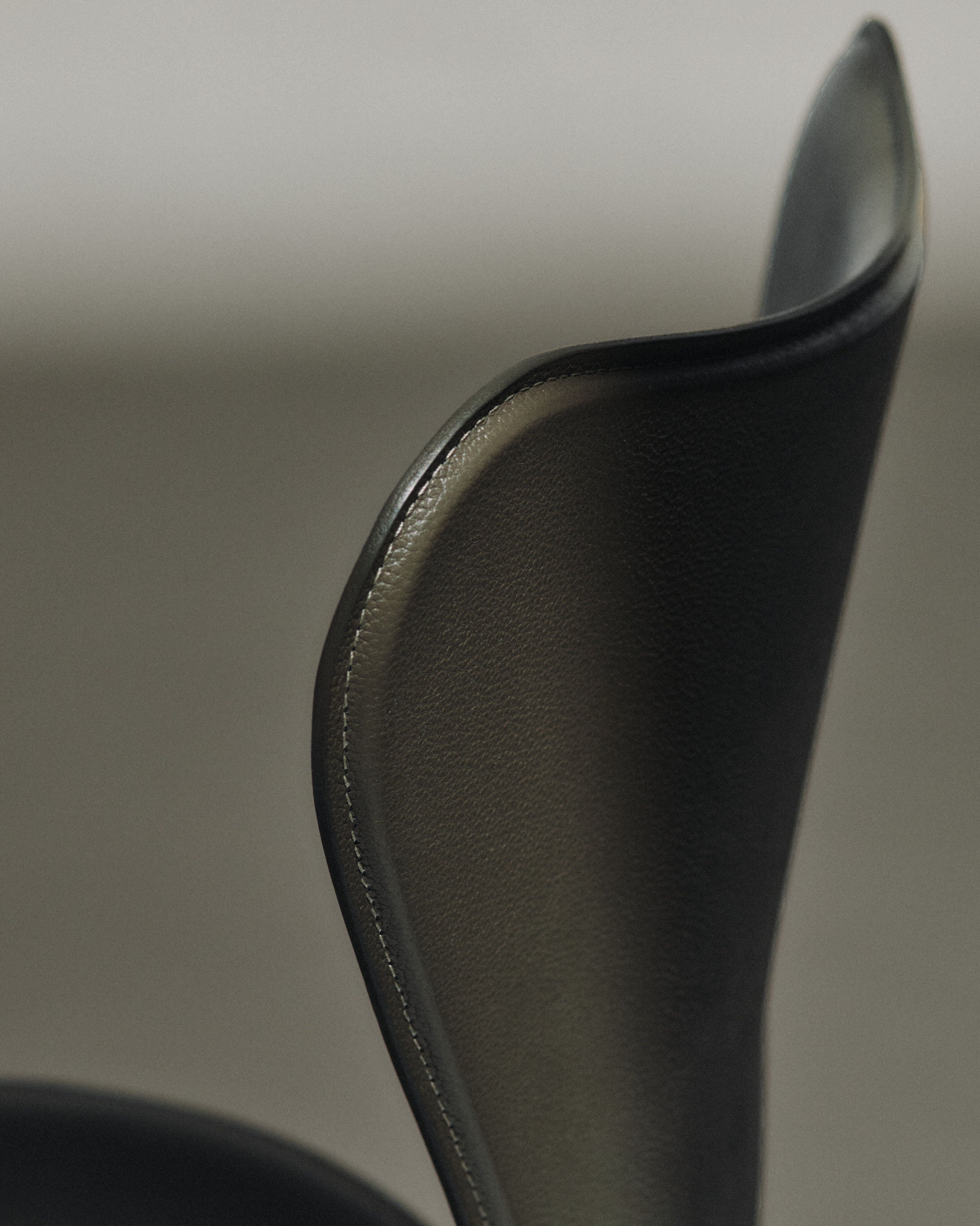 fh-series-7-tailored-3107-slate-grey-detail