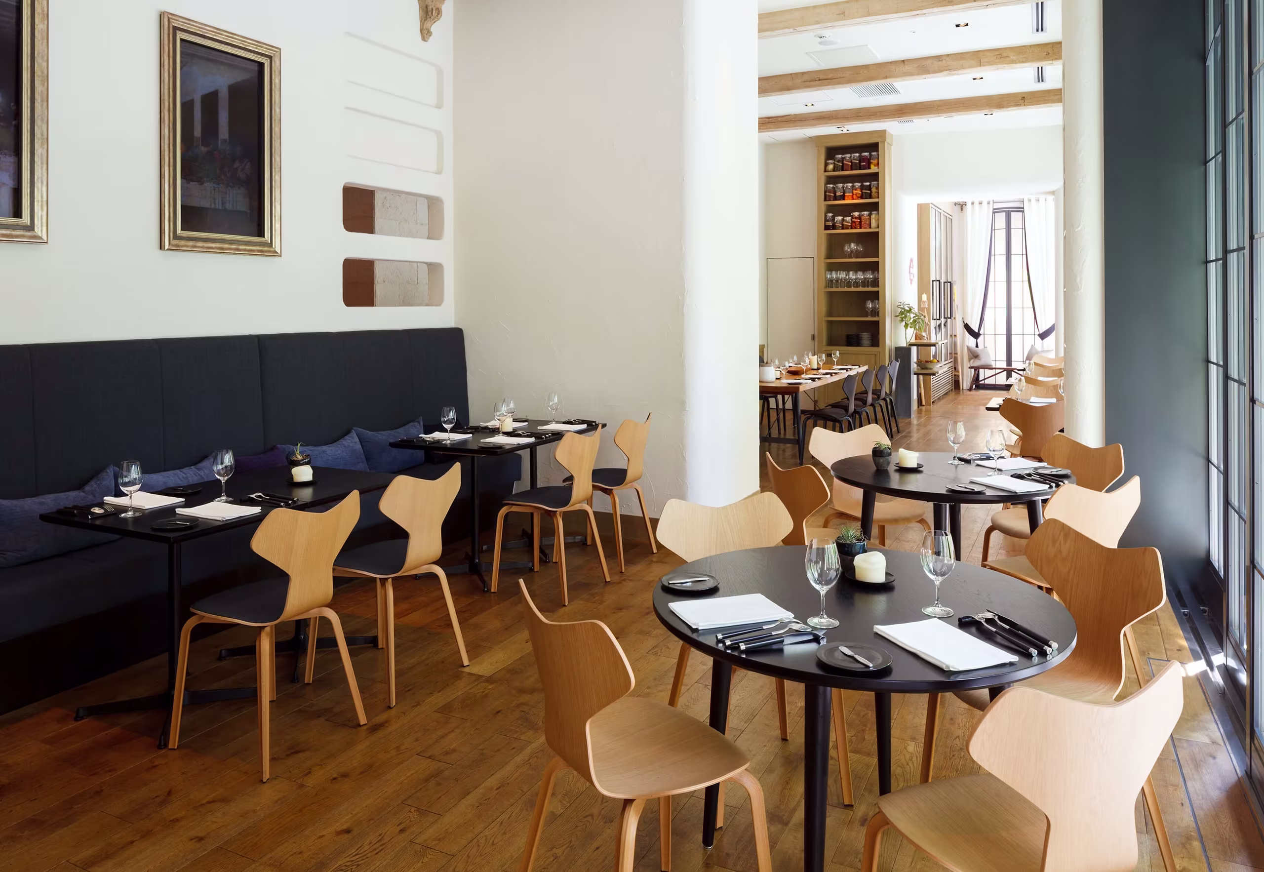 la-bonne-table-hospitality-restaurant-grand-prix-3