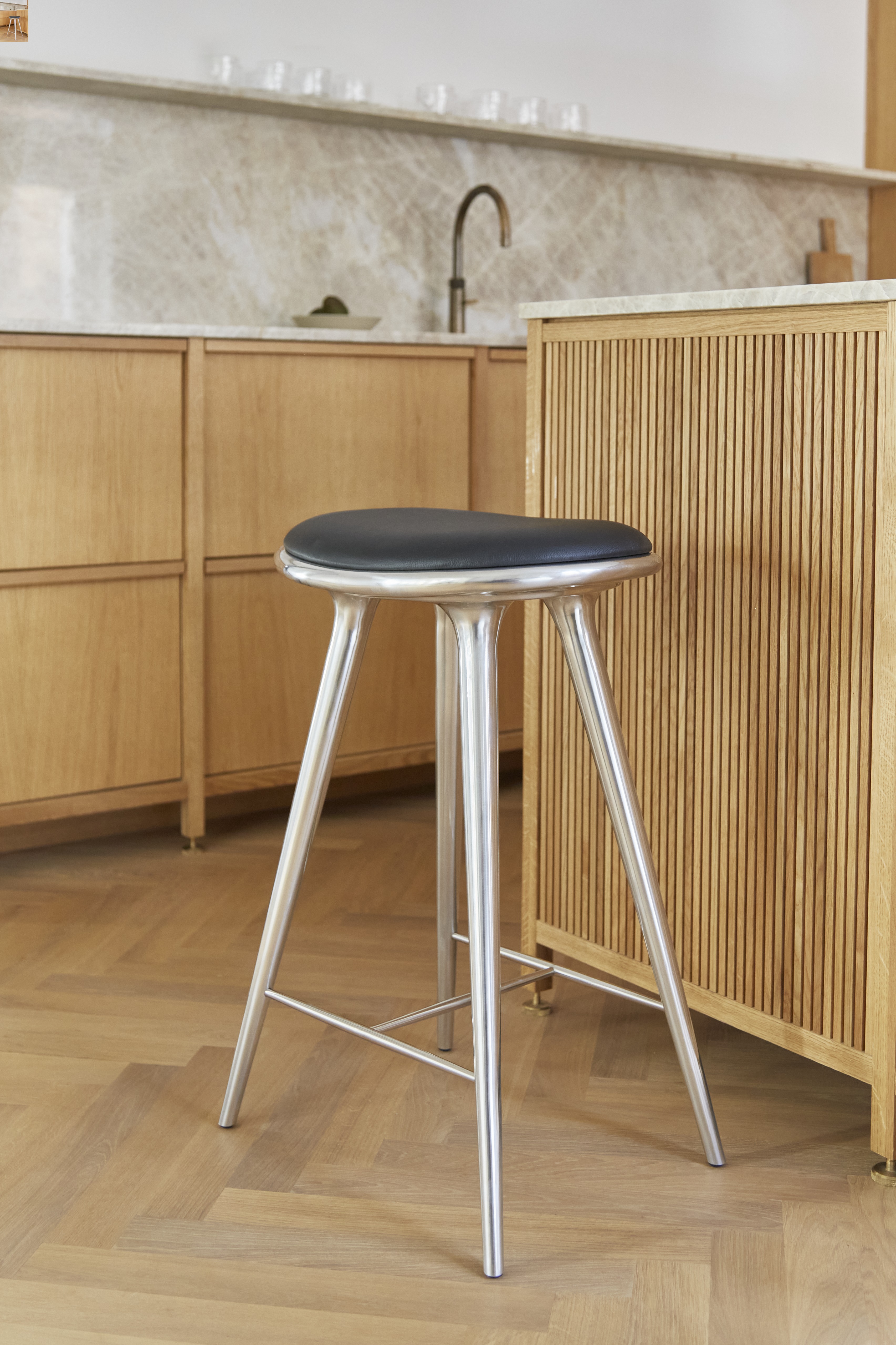 mater-01024-highstoolaluminum-lifest-4