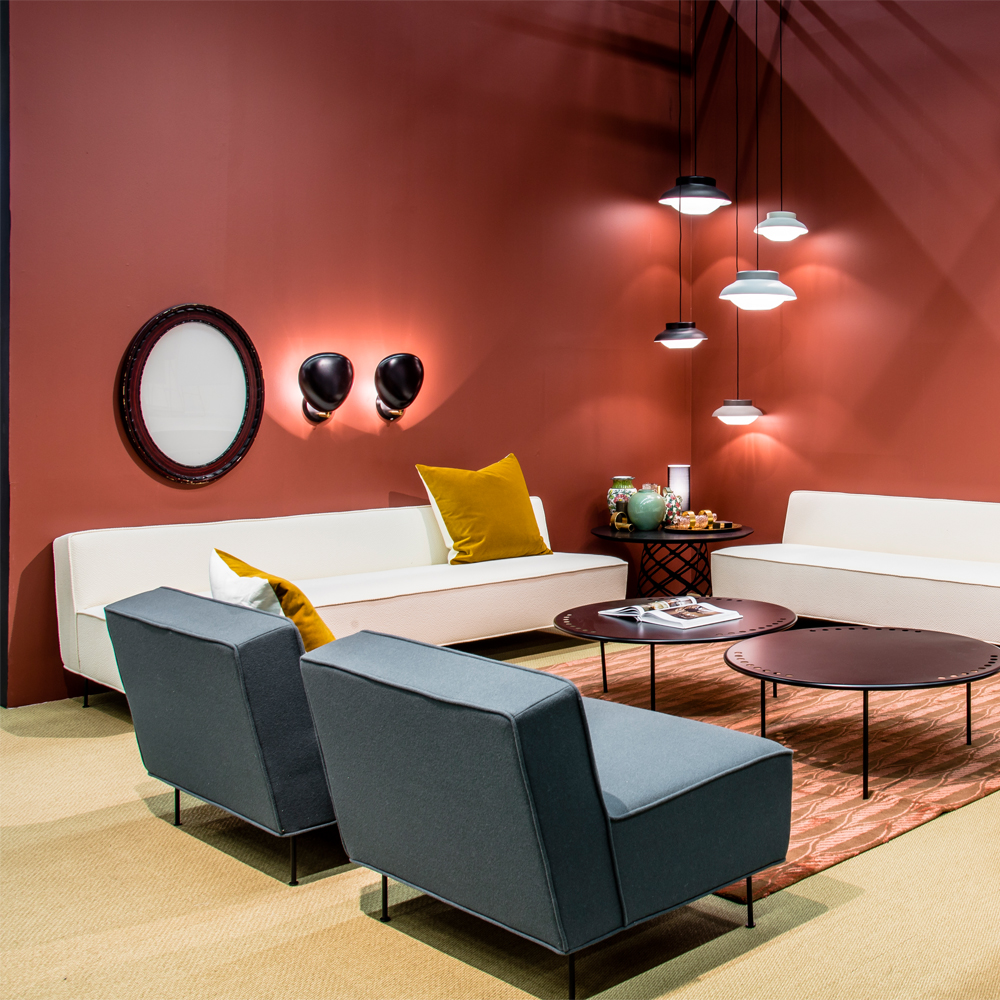 Modern Line Sofa