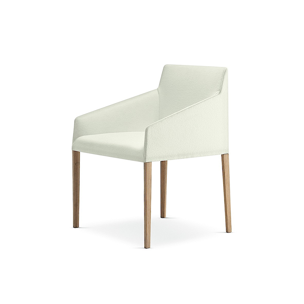 Saari Armchair