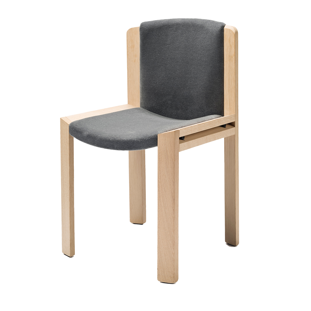 chair-300-16574-1750135386
