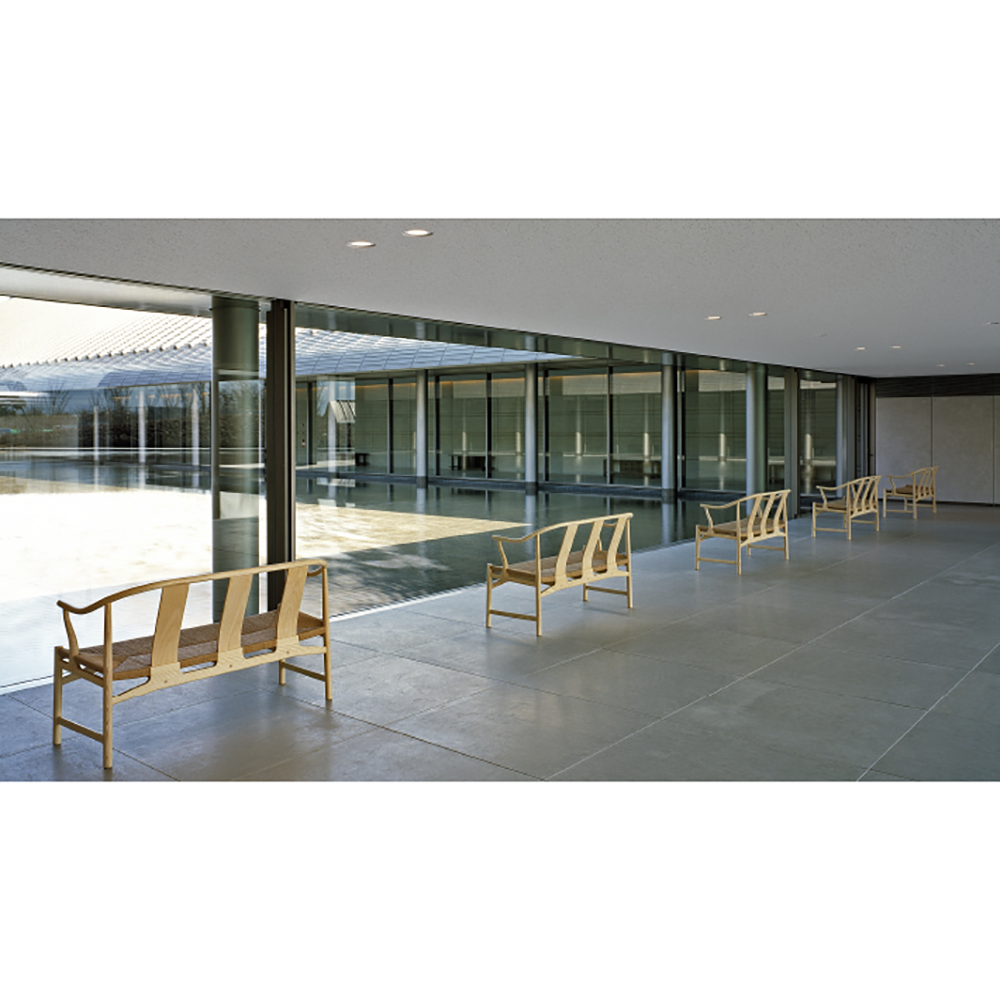 PP266 Chinese Bench