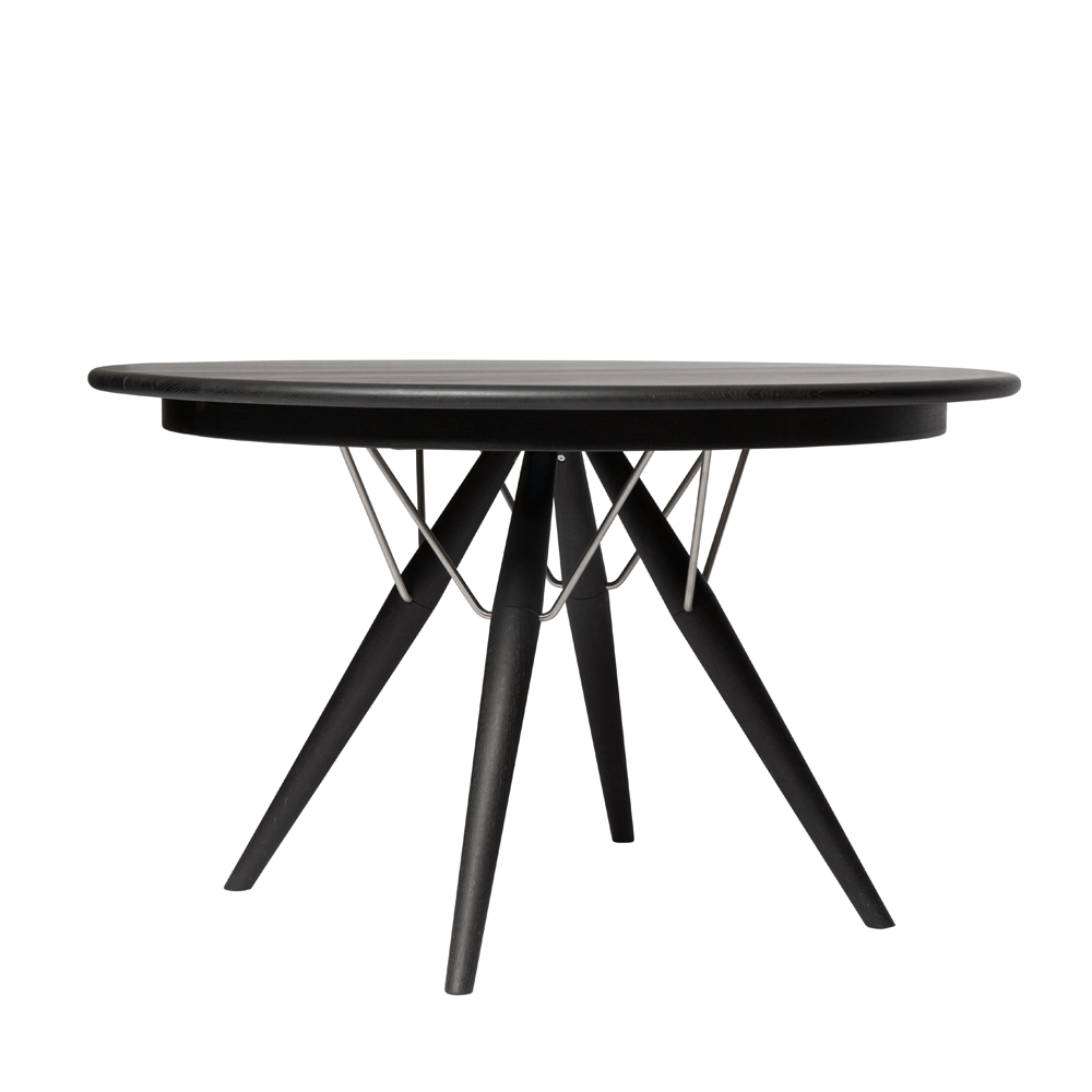 PP75 Dining Table