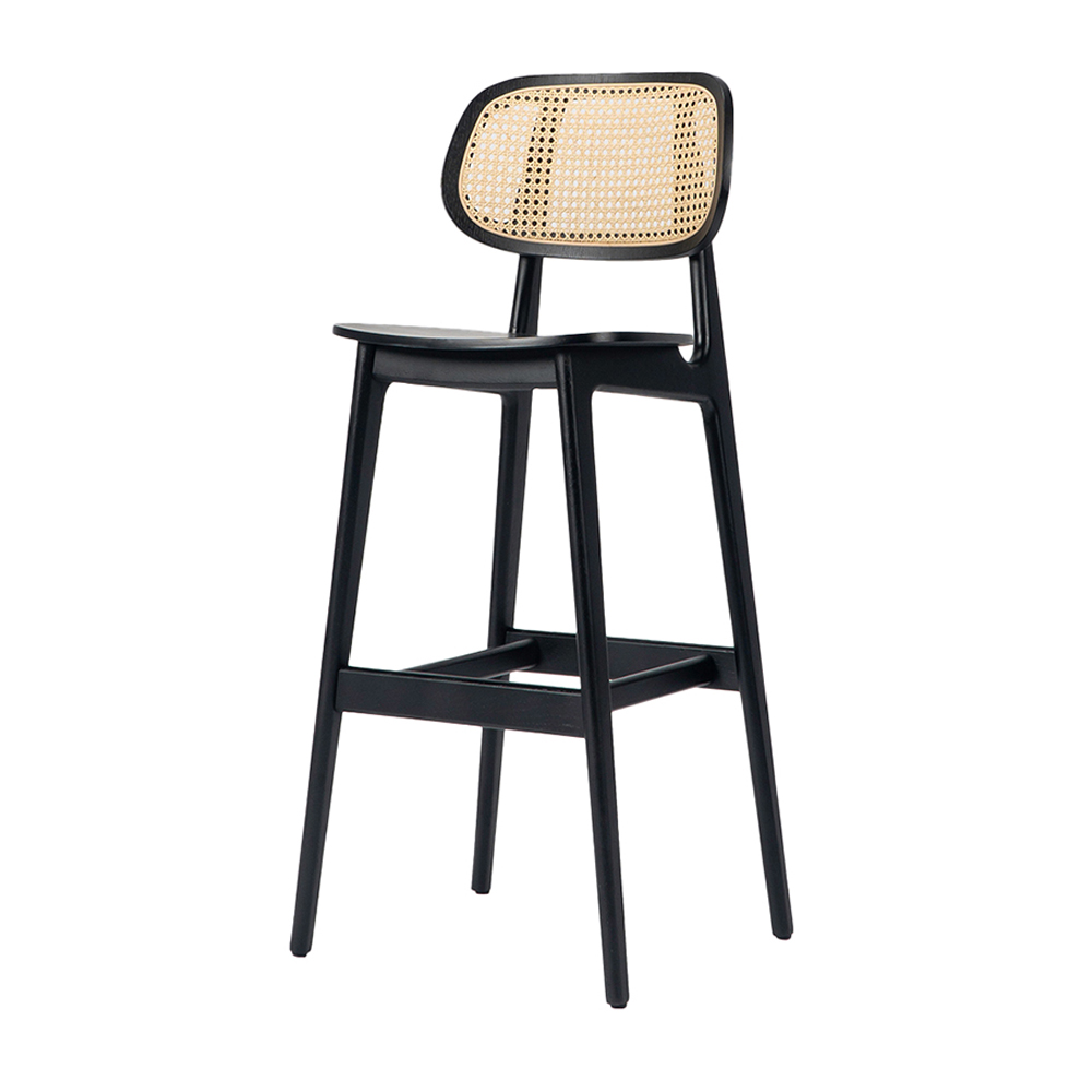 titus-stool